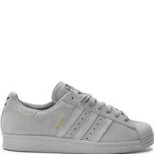 N370O Adidas superstar edición especial Berlín gris
