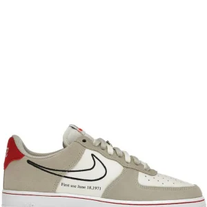 N370O Nike Air Force 1 Low First Use Light Sail Red