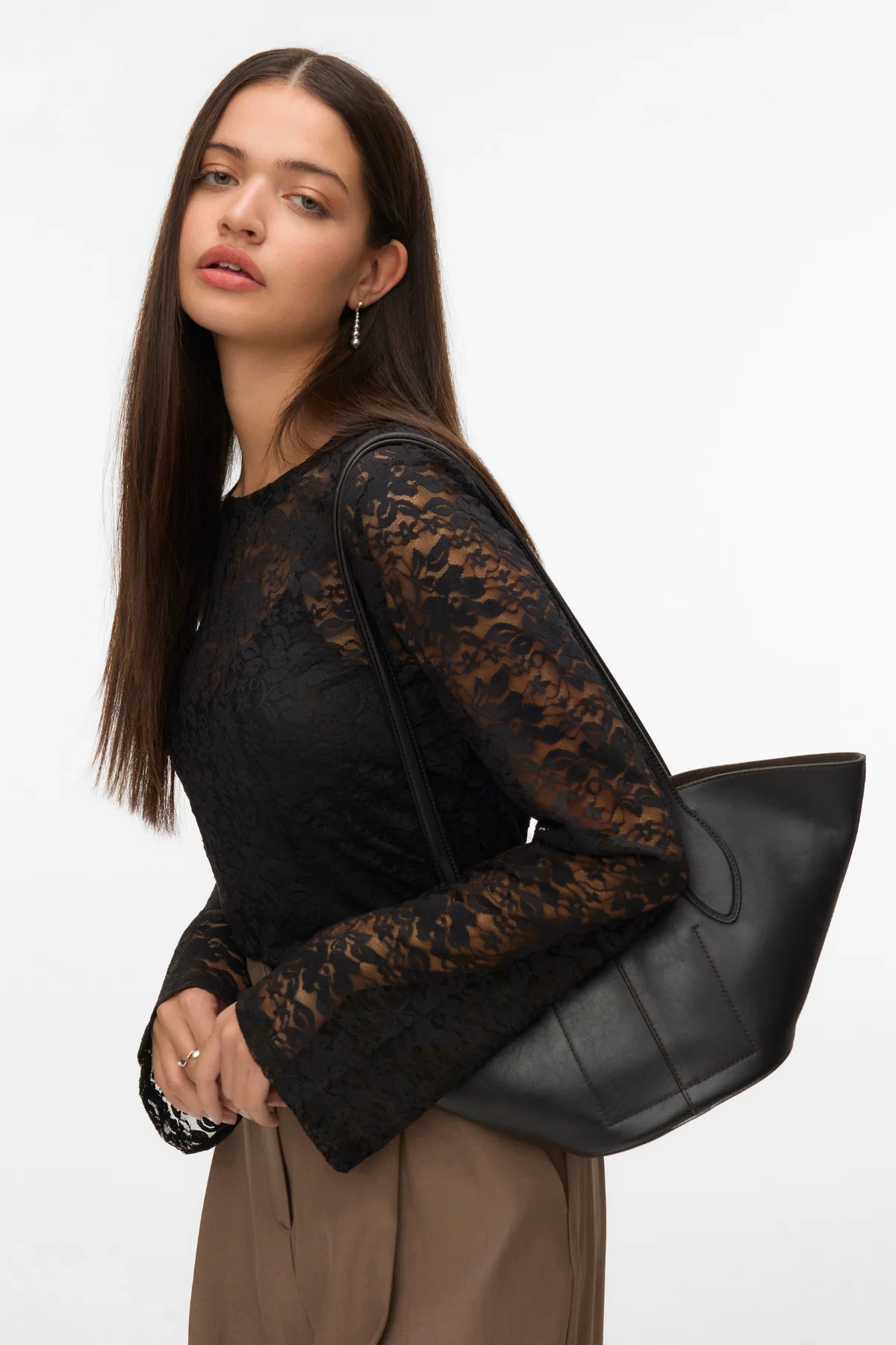 Kanya O -Neck Short Top - Negro