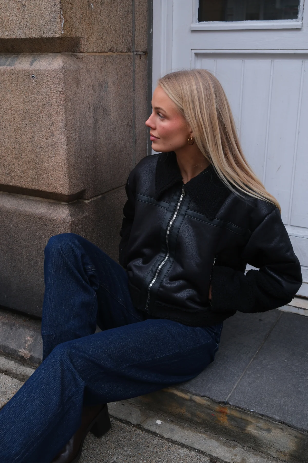 Chaqueta de piel de ojo de Daisy - Negro/Negro - Imagen 3