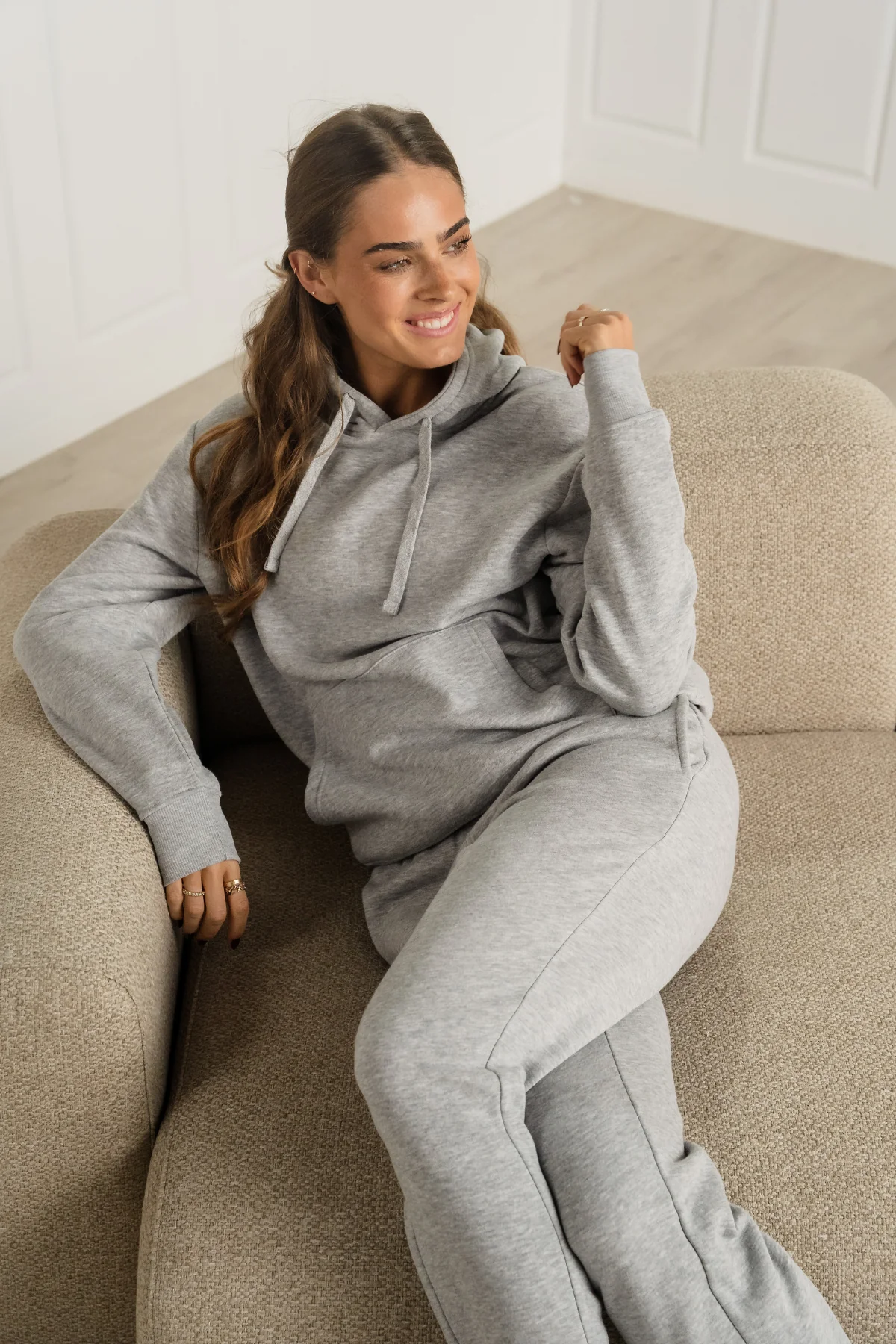 Sudadera con capucha Essential - Gris Melange - Imagen 5