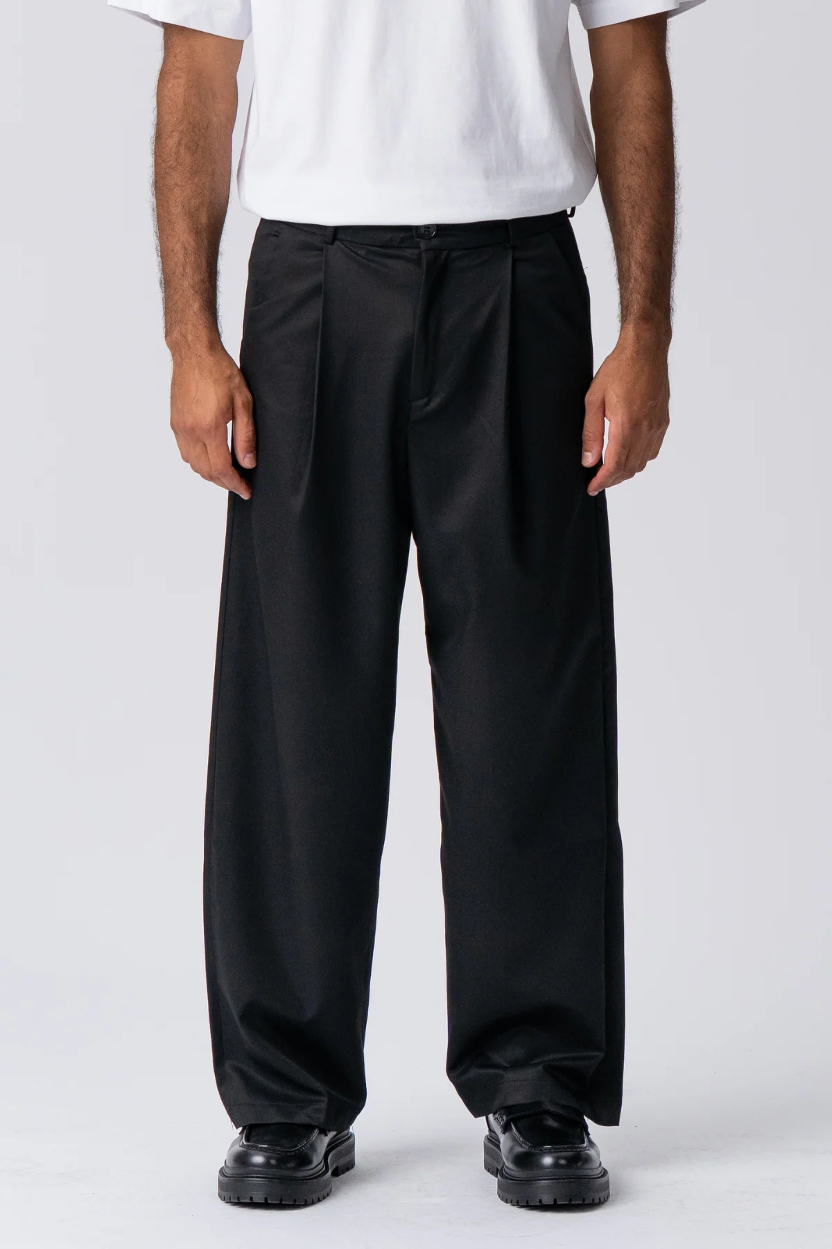 Traje ancho plisado Pants - Negro