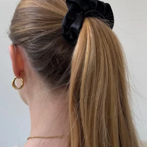 Satin Scrunchie - Negro