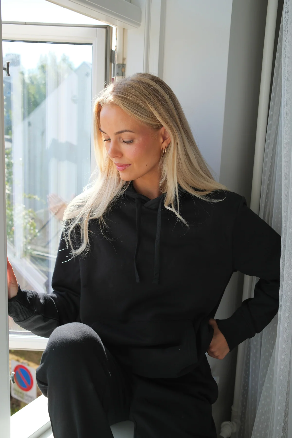 Sudadera con capucha esencial - Negro - Imagen 4