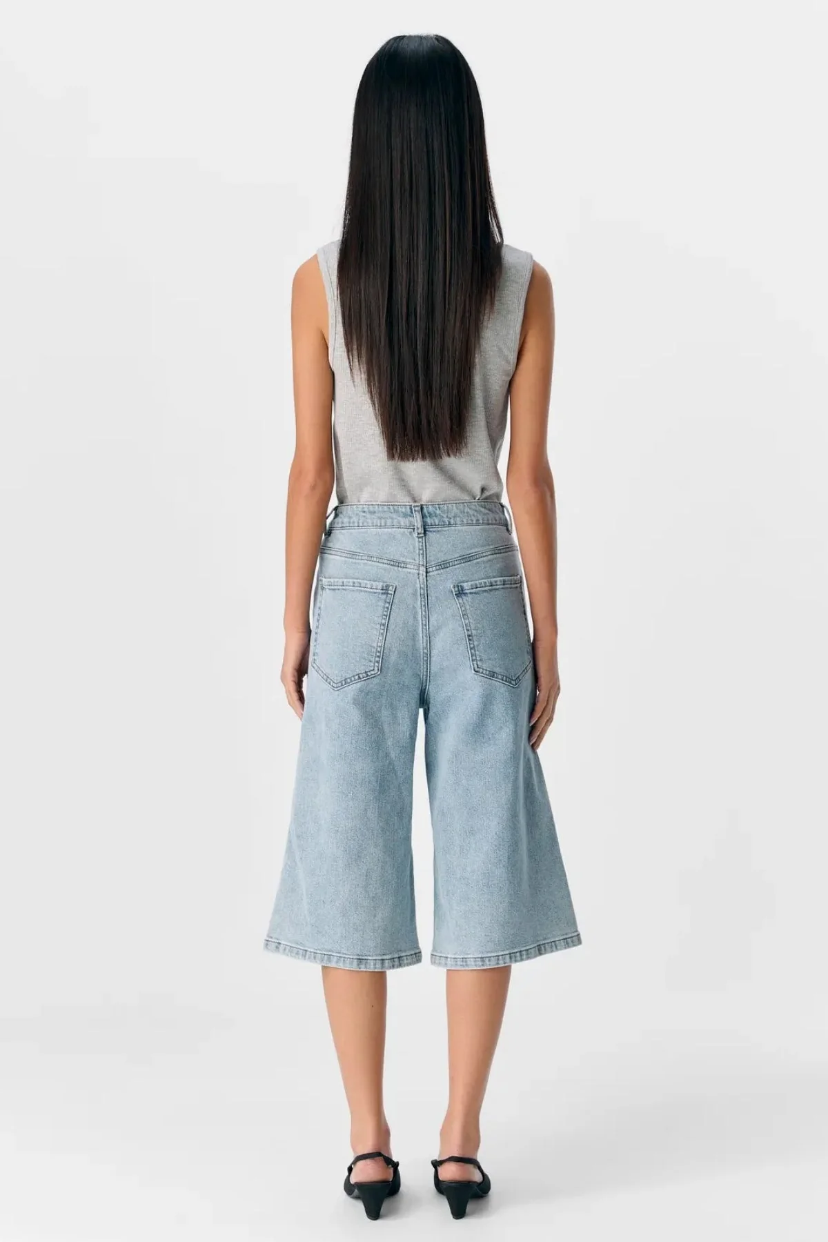 Isra Bermudas Shorts - mezclilla azul medio - Imagen 5