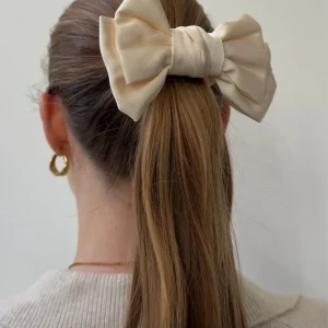 Double Bow Scrunchie - Beige