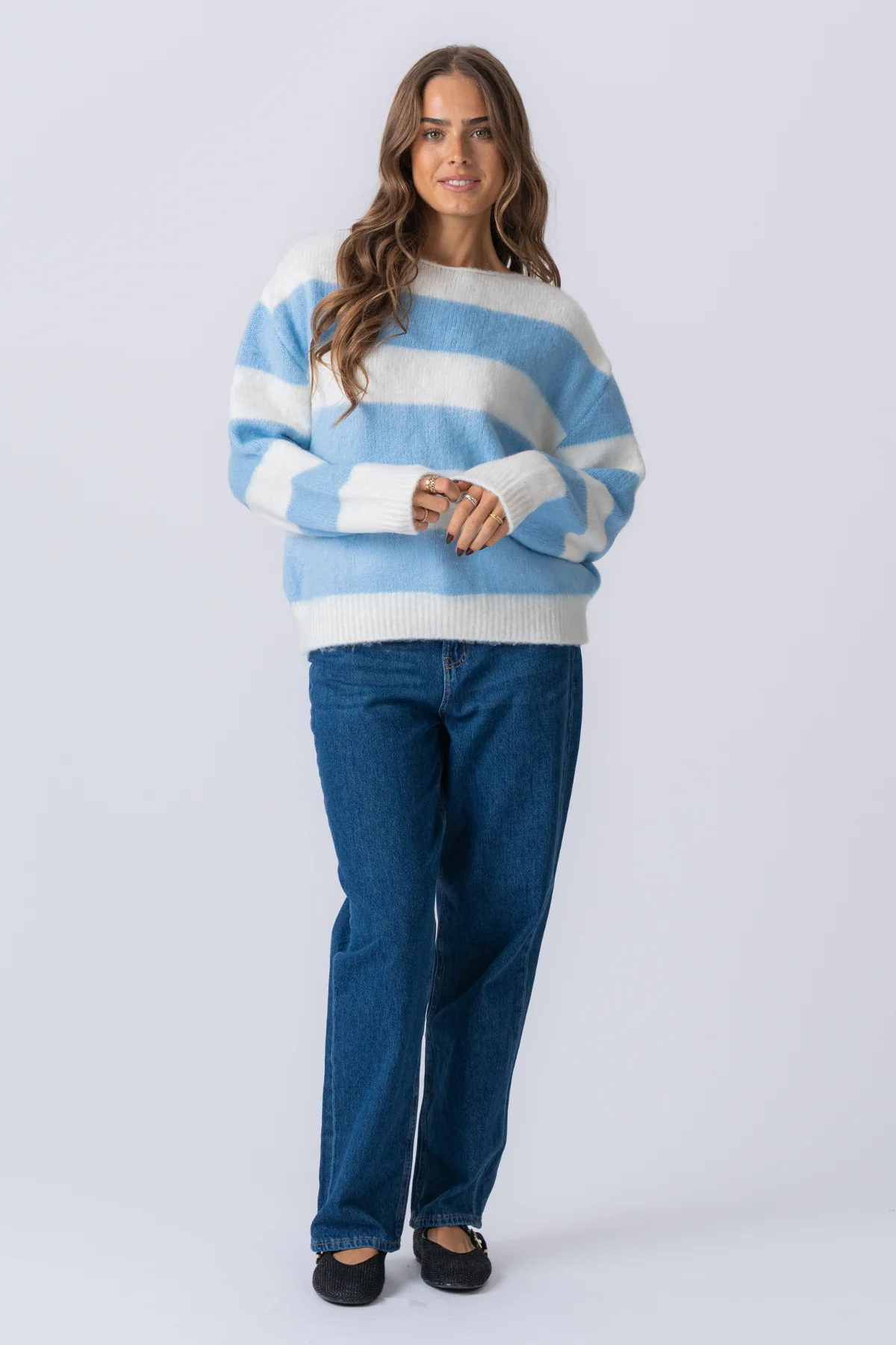Suéter de punto a rayas de celina - blanco/azul cielo - Imagen 4