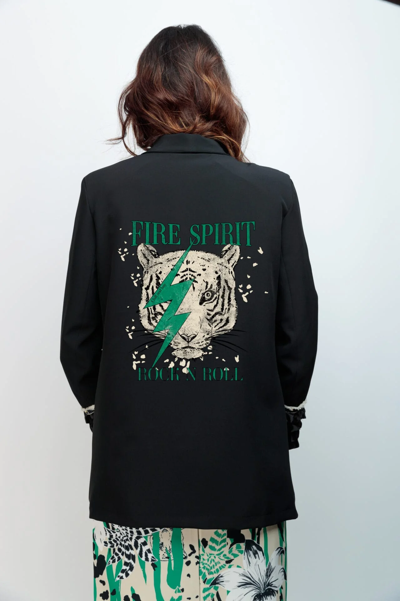 Blazer Smoking Fire Spirit - Imagen 3