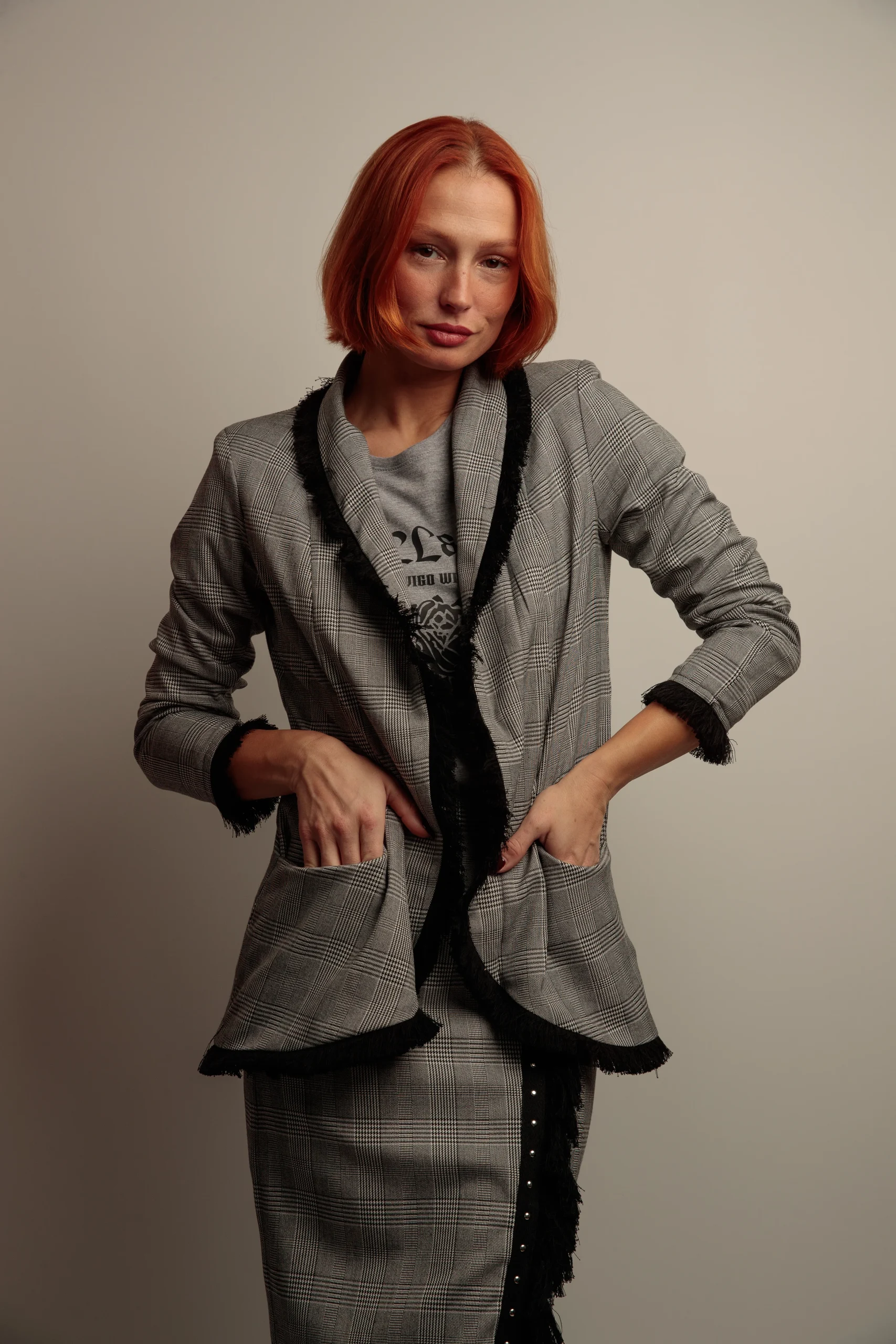 Blazer Flecos Rosas Gales - Imagen 3