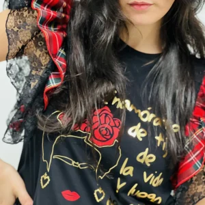 Camiseta Dos Volantes "Enamórate "