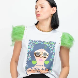 Camiseta Plumas Chica Apple