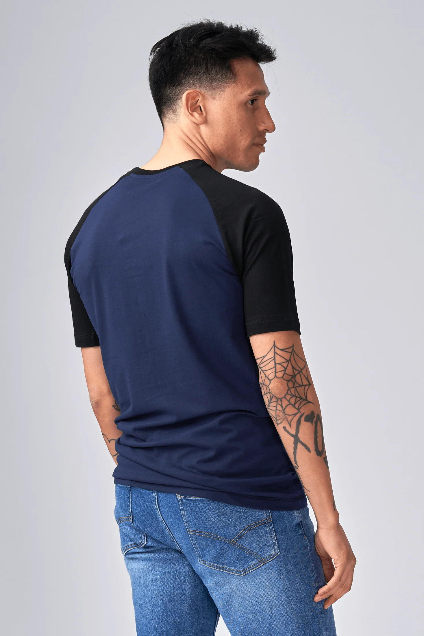 Camiseta básica de Raglan-Navy Black - Imagen 4