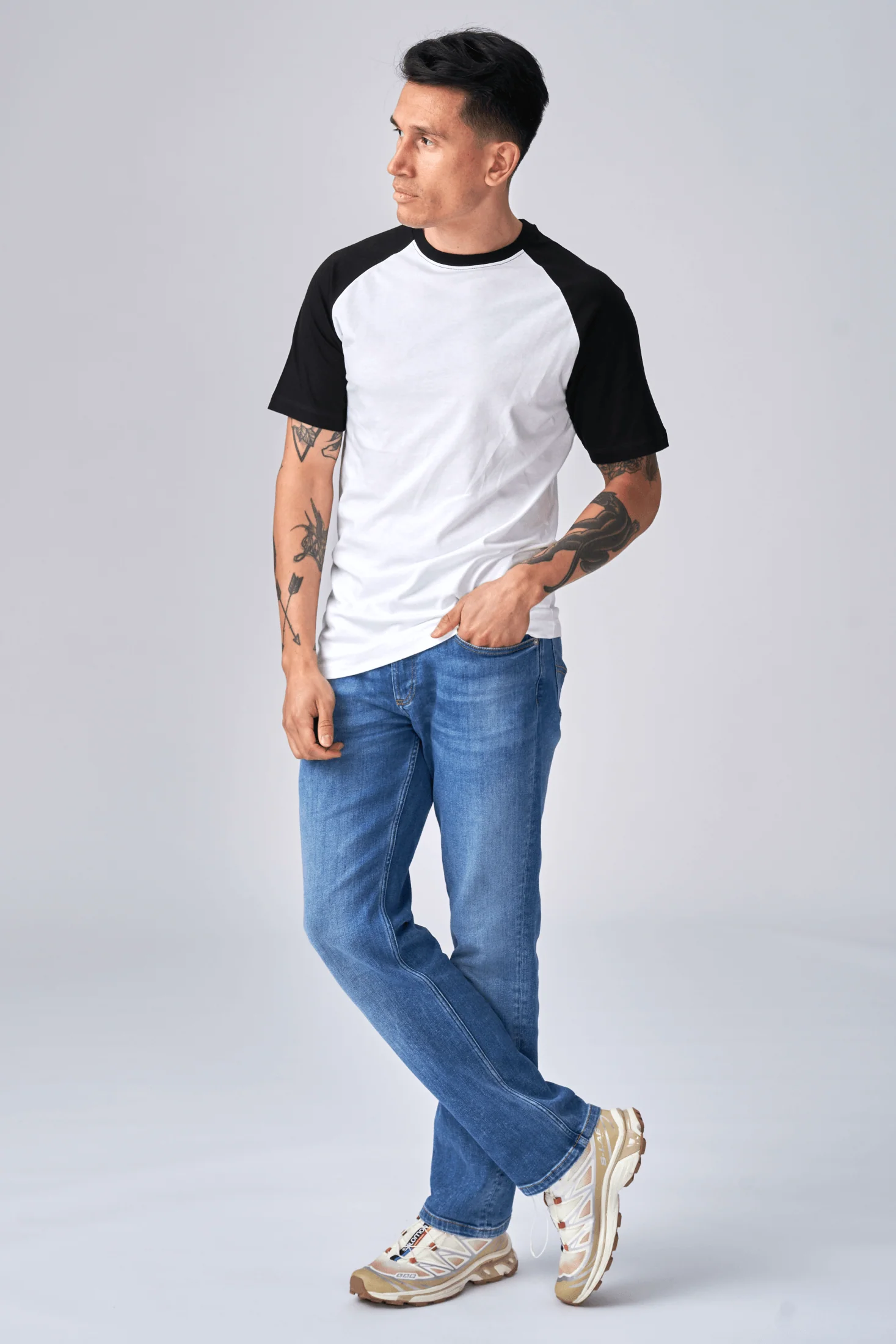 Camiseta básica de Raglan - Blanco y negro - Imagen 3