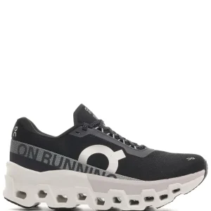 On Running tenis Cloudmaster 2 negro blanco