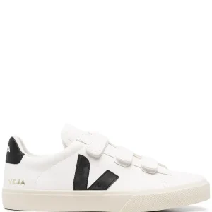 VEJA tenis Recife blanco negro