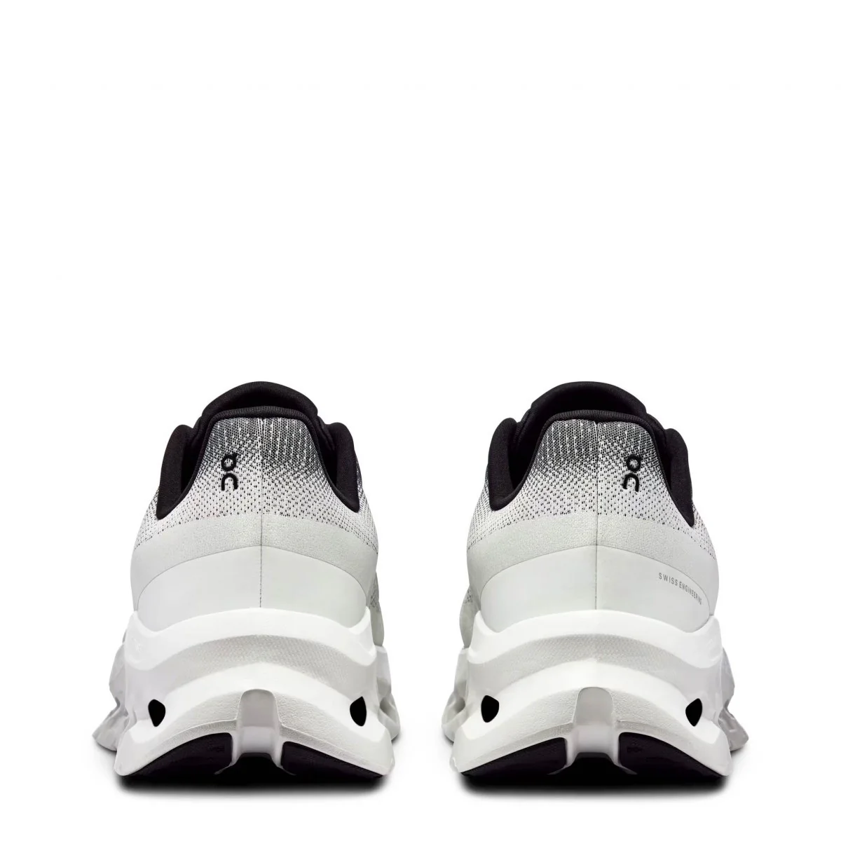 On tenis deportivos Tenis On Running Cloudtilt - Imagen 4