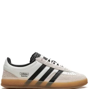 adidas tenis Gazelle Indoor "Off White" de adidas x Bad Bunny