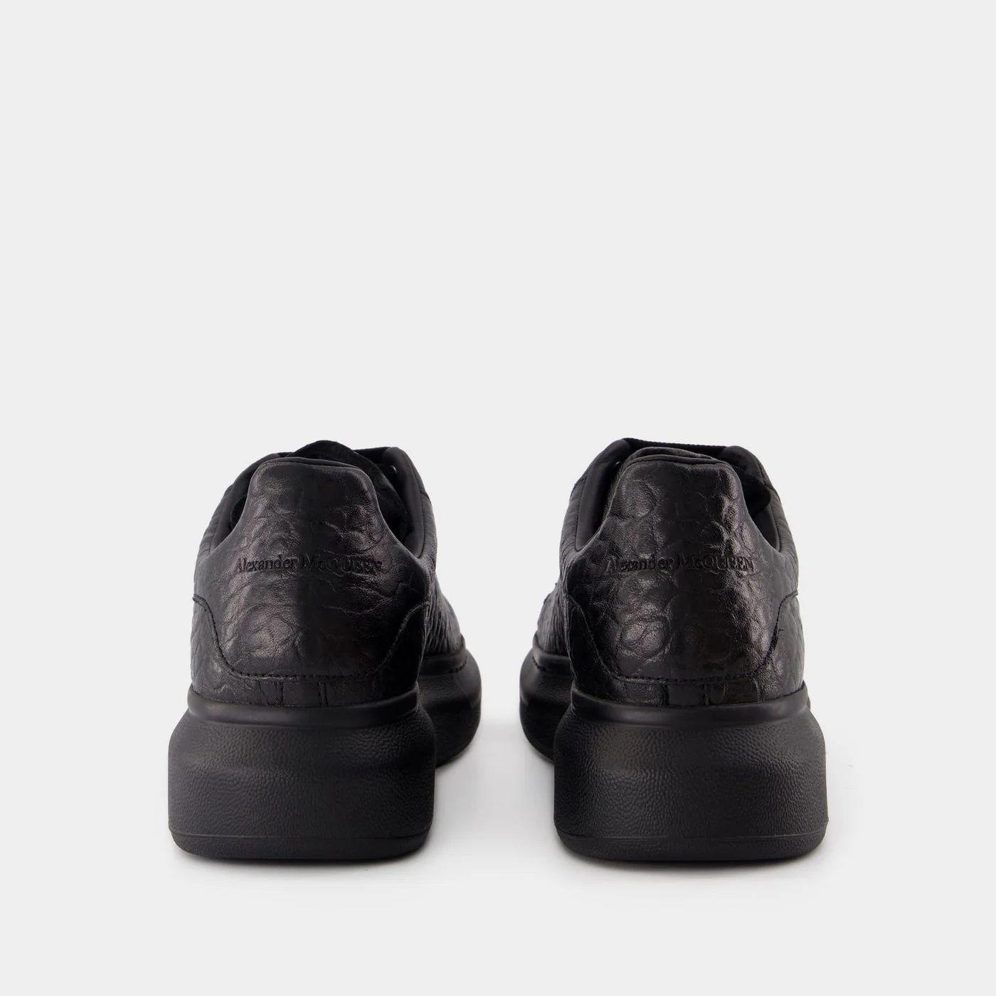 ALEXANDER MCQUEEN Oversized Sneakers - Alexander McQueen - Leather - Black - Imagen 4