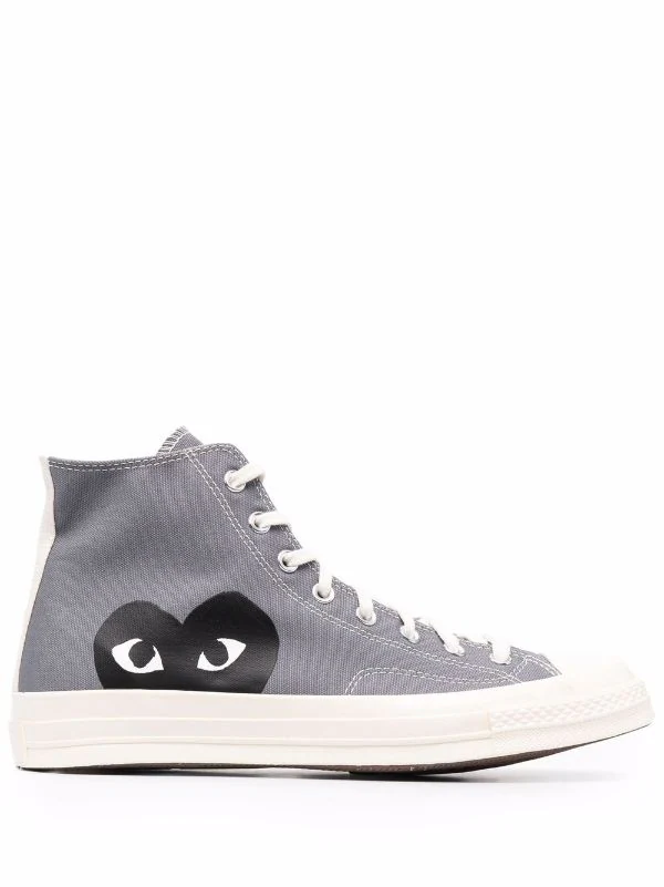 N373O Converse tenis altos de Comme Des Garçons Play x Converse Gris