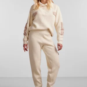 Pantalones de punto de Naura - Blanco antiguo