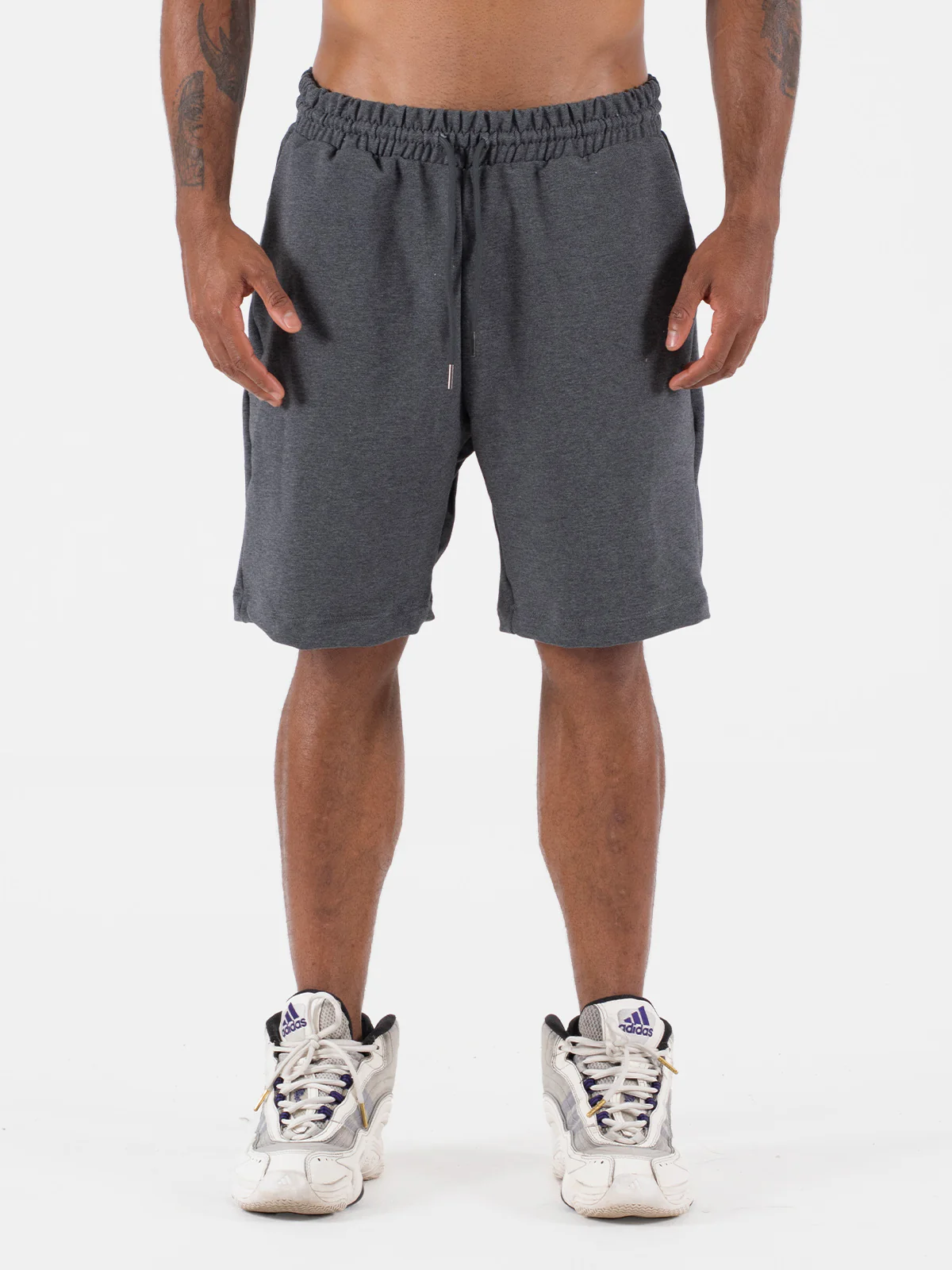 Pantaloneta moenia tawi jasped