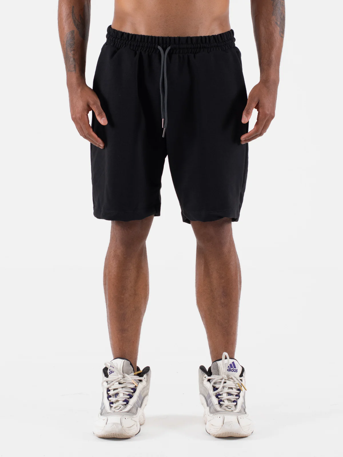 Pantaloneta moenia tawi negra