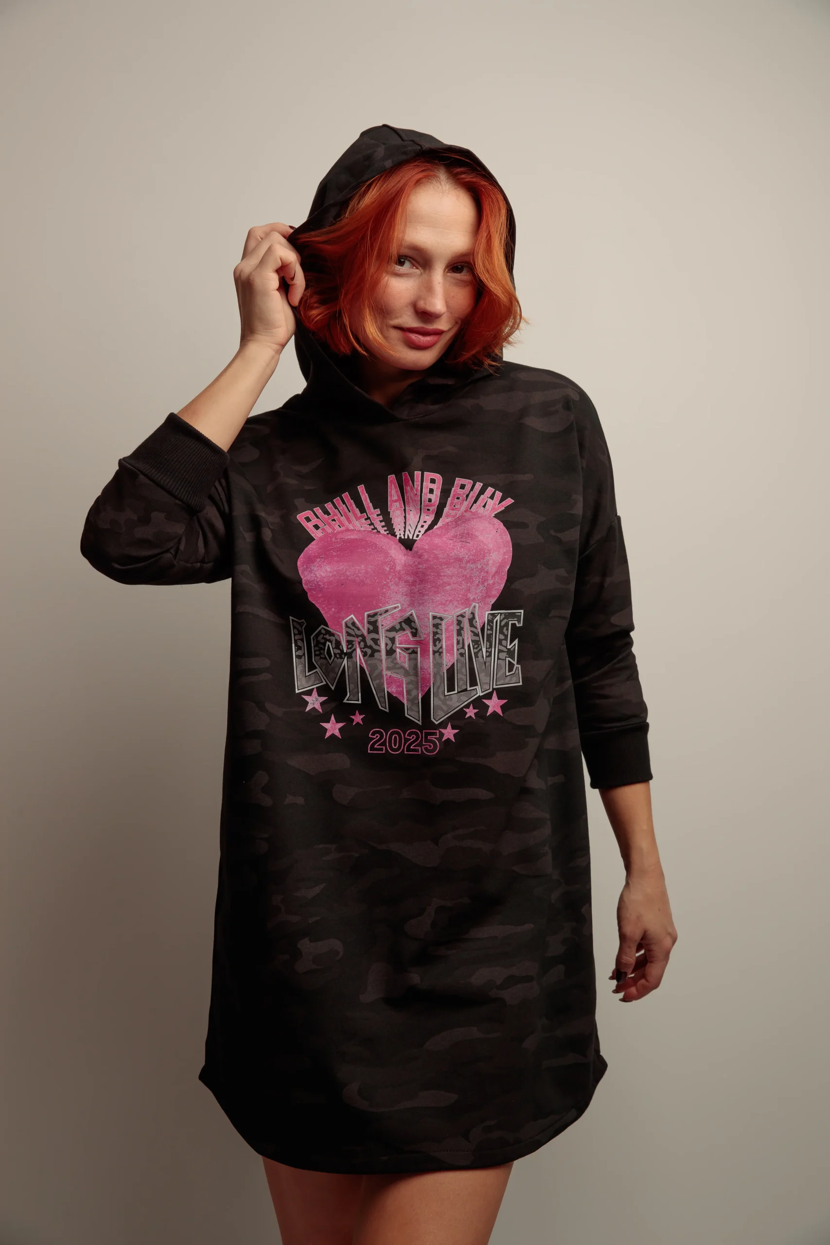 Vestido Capucha Corazón Live - Imagen 4