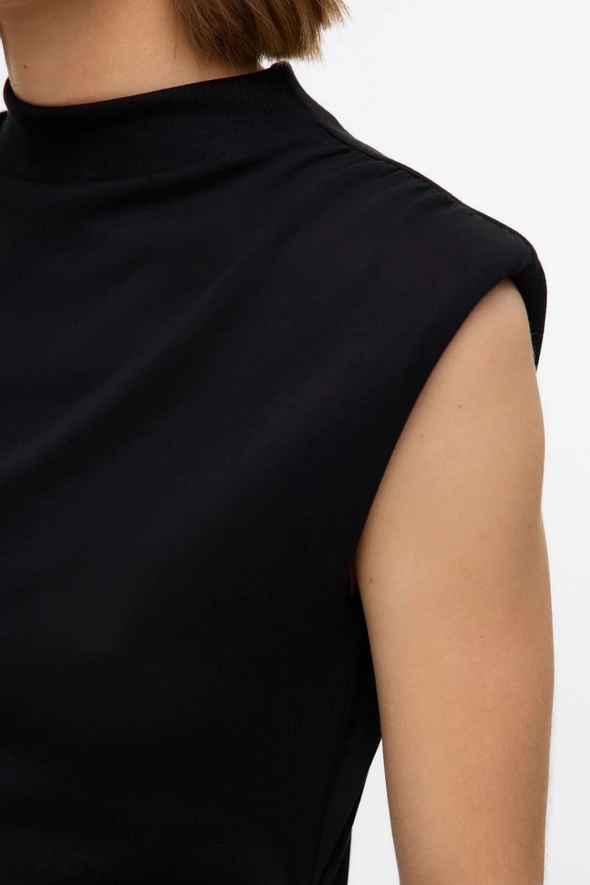 Vestido corto de cuello alto Nelli - Negro - Imagen 3