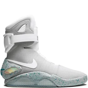 N370O Nike tenis Air Mag volver al futuro