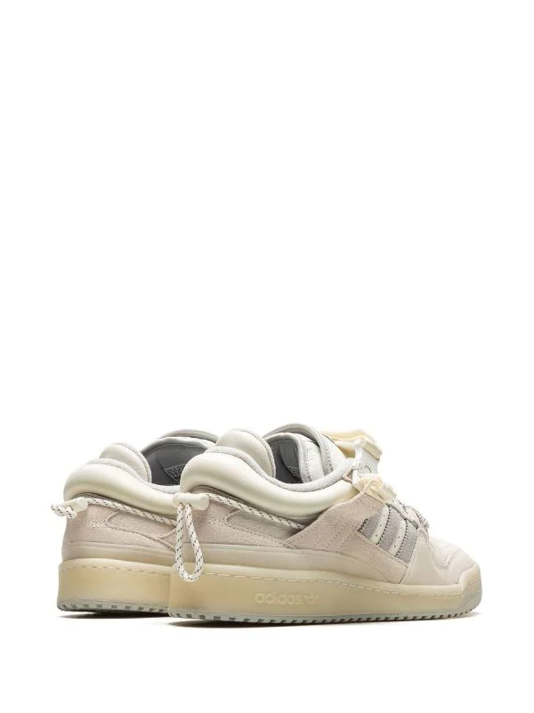 N372O adidas tenis Forum Buckle Low de adidas x Bad Bunny blanco - Imagen 3