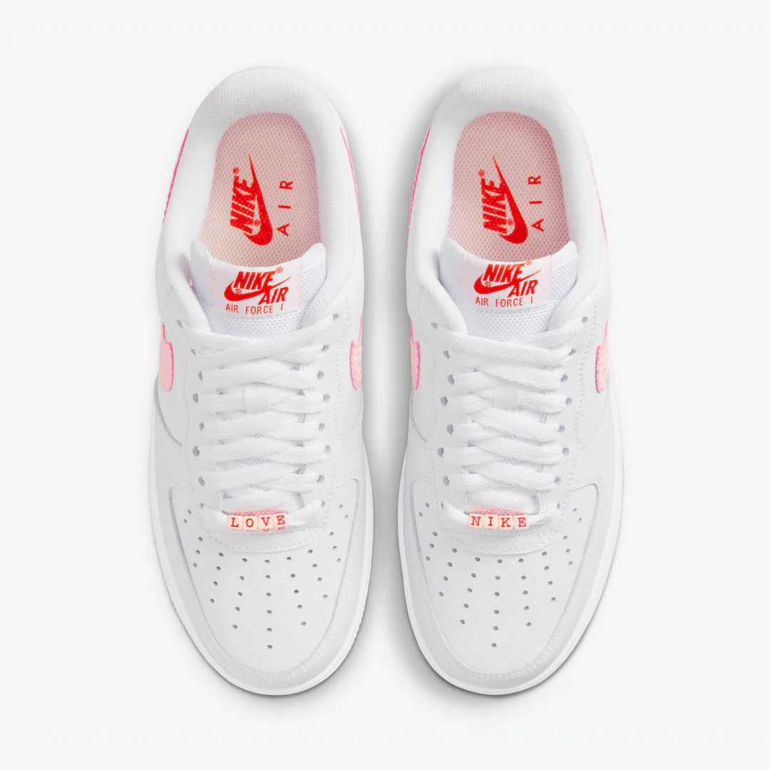N372O Nike Air Force 1 Low 'Valentine's Day 2022 - Imagen 5