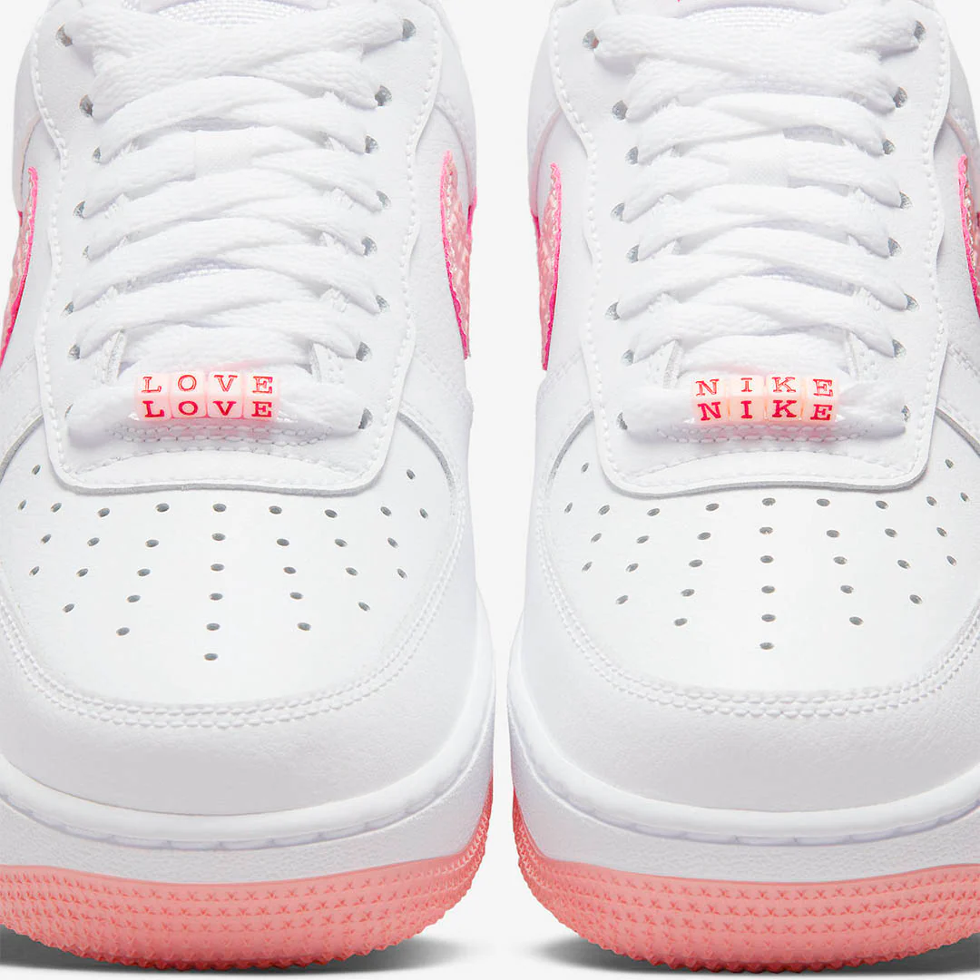 N372O Nike Air Force 1 Low 'Valentine's Day 2022 - Imagen 7