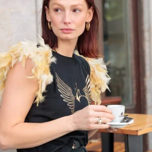 Camiseta Self Love Dorado