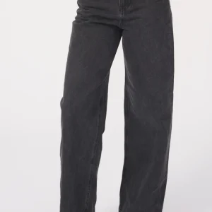 El rendimiento original de los jeans anchos - mezclilla blanca lavada